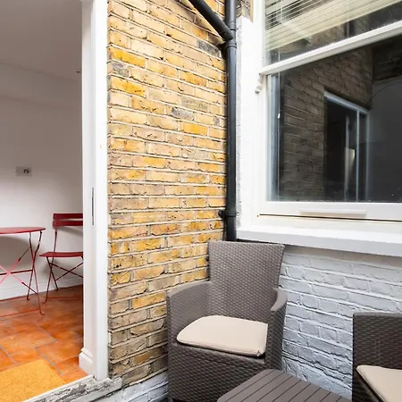 4br 2ba House By Livestay Short Lets & Serviced Near Oxford Circus With 2 Private Patios London