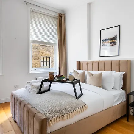 Holiday home 4br 2ba House By Livestay Short Lets & Serviced Near Oxford Circus With 2 Private Patios *