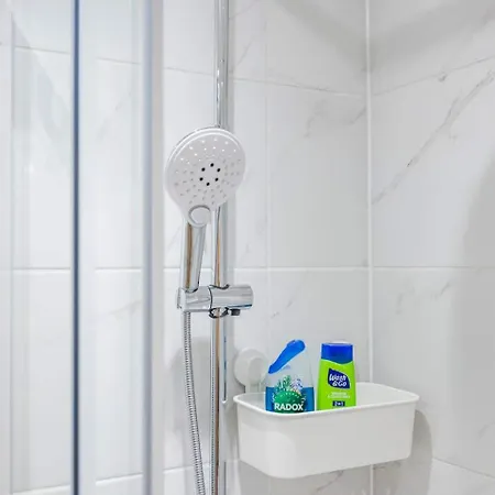 2 Bedroom Charming & Magnificent Flat Apartment