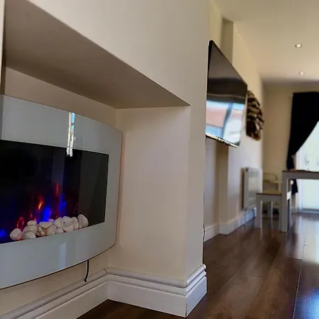 Apartment Enyo House London *