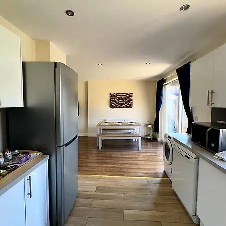 Apartment Enyo House London Brentford