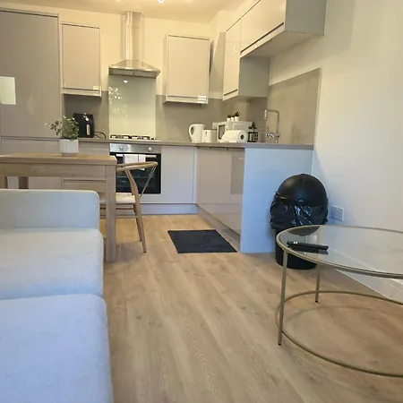 Lovely 1 Bedroom In Heart Of East * London