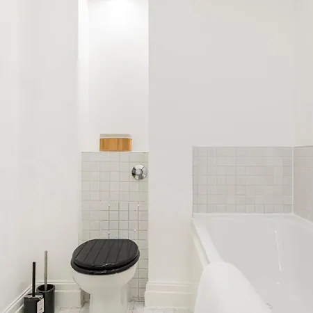 Athera - Hoxton Square 2 Bed, 2 Bath Entire Private London