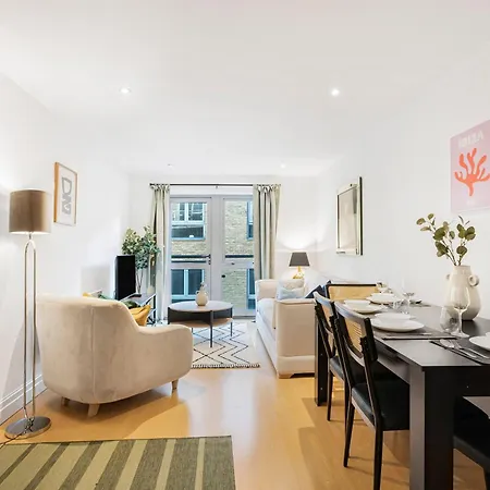 Athera - Hoxton Square 2 Bed, 2 Bath Entire Private Apartment