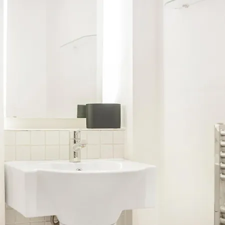 Athera - Hoxton Square 2 Bed, 2 Bath Entire Private *