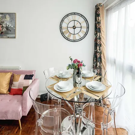 Chatsworth Ground Floor Apartment! * Croydon