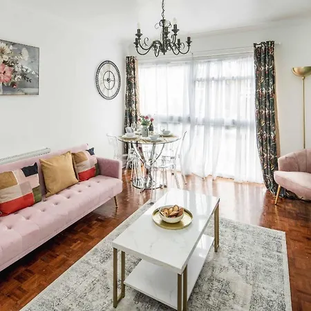 Apartment Chatsworth Ground Floor Apartment! Croydon