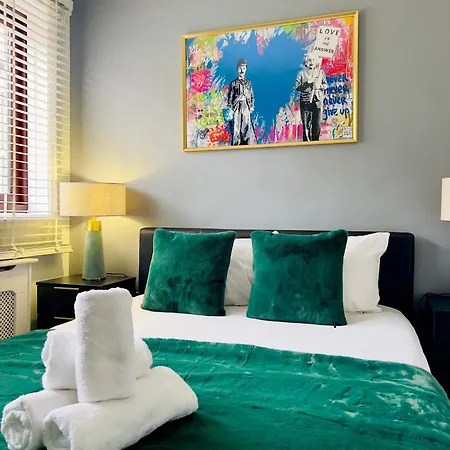 Charming And Spacious 1-bedroom Flat In Hampstead *
