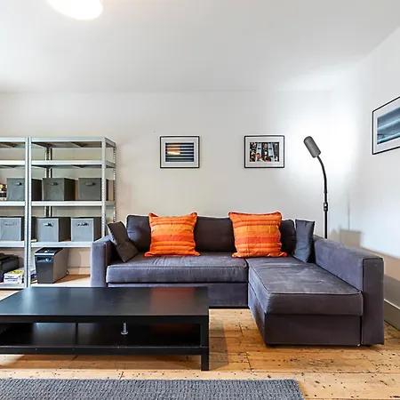 Stylish Chiswick With A Private Terrace *
