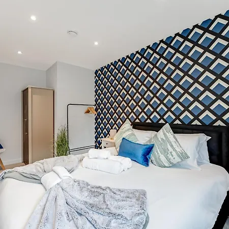Lavish - 5 Minutes From Tottenham Stadium Spurs *