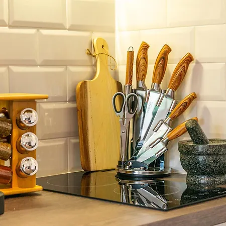 Apartment Lavish - 5 Minutes From Tottenham Stadium Spurs *
