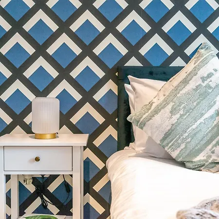 Apartment Lavish - 5 Minutes From Tottenham Stadium Spurs London