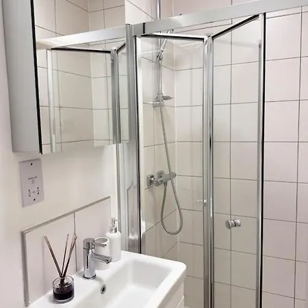 Vibrant 30min To & Free Wifi Apartment London