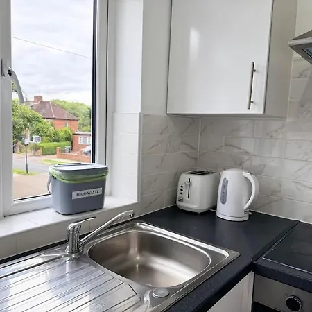 Apartment Vibrant 30min To & Free Wifi London
