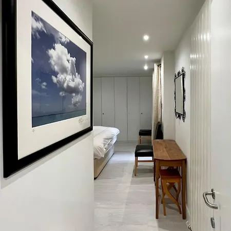 Modern 2 Bedroom In Soho