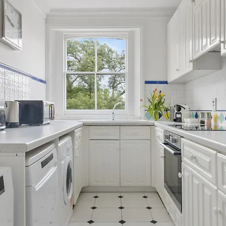 Ultimate Retreat - La Reserve South Kensington * London