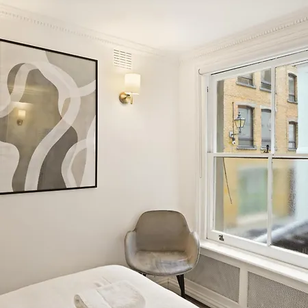The Luxe Sanctuary - La Reserve Knightsbridge Apartment London