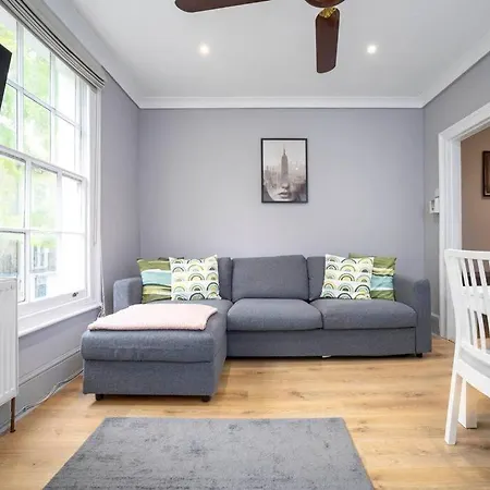 Apartment 2 Bedroom Flat In Notting Hill *