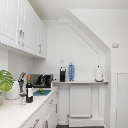 Wilson House - Camden Hostel London