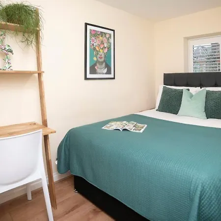 Wilson House - Camden Hostel