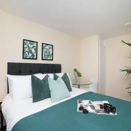 Wilson House - Camden Hostel London