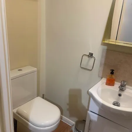 Hansville Park Apartment