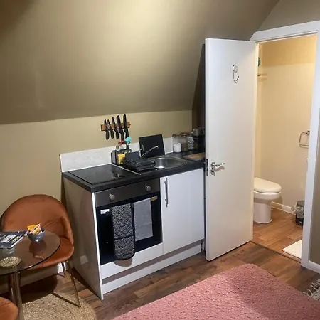 Hansville Park Apartment