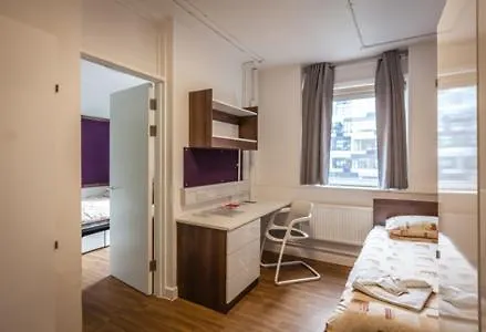 Lse Carr-saunders Hall * Londýn