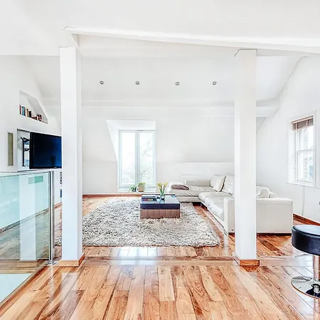 The King Of Spades Apartment London