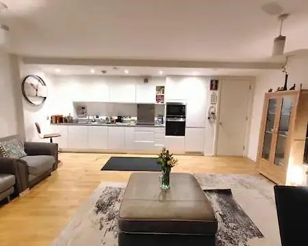 Homestay Canary Wharf