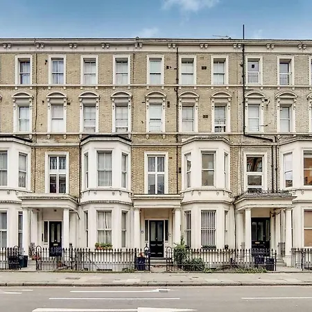 Prime Central Flat London
