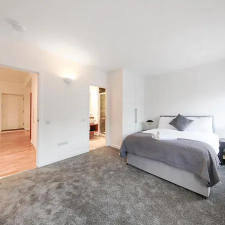 Chic 2 Bed Near Camden Market Free Wifi By Aparts * London