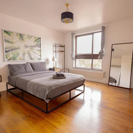 2 Bed Camden Town Sec To Tube Apartmán *