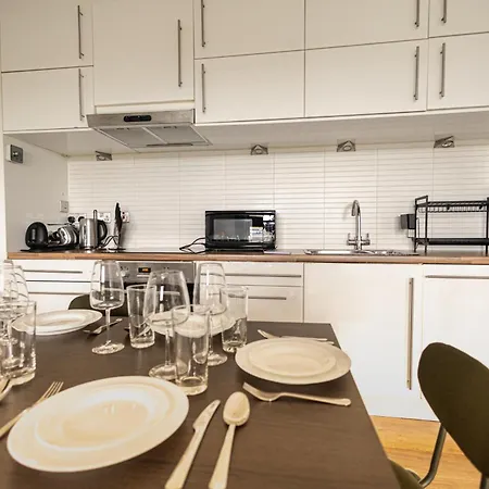 2 Bed Camden Town Sec To Tube Londýn