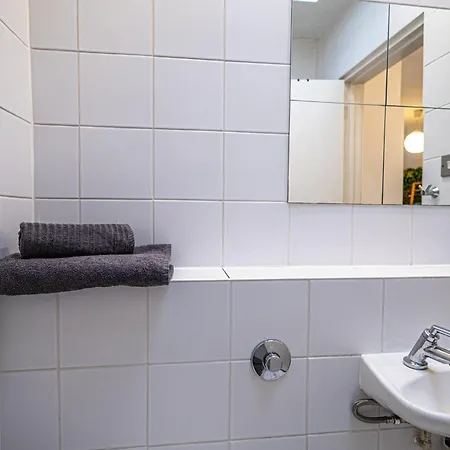 2 Bed Camden Town Sec To Tube * Londýn