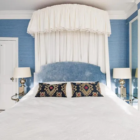 The Impressionists Fireplace - 3 Bedroom In Chelsea Apartment *