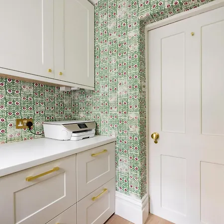 The Impressionists Fireplace - 3 Bedroom In Chelsea * London