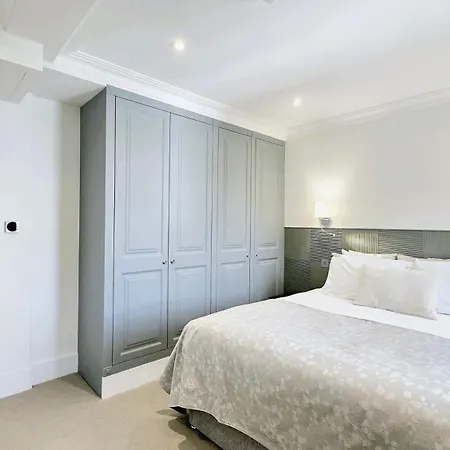 Fountain House 5* London