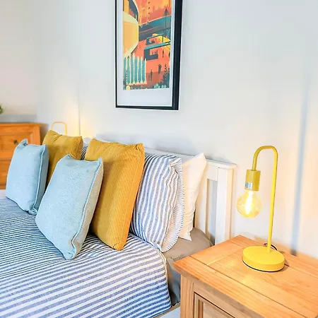 Apartment Tranquil 3bdr Haven In Stockwell Near The Oval