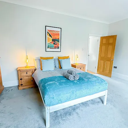 Tranquil 3bdr Haven In Stockwell Near The Oval *