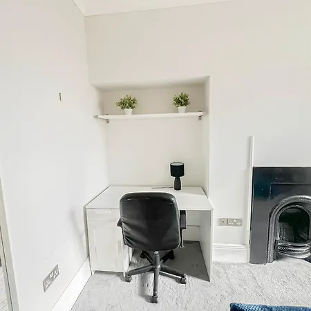 Tranquil 3bdr Haven In Stockwell Near The Oval London