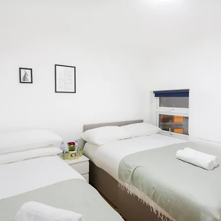 Studio9 - Next To Emirates Stadium - Budget With Shared Bathroom Gasthof London
