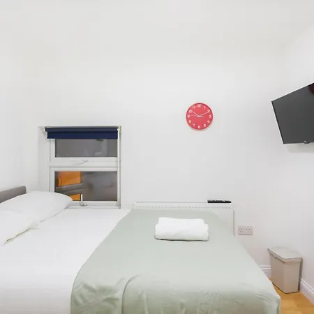 Gasthof Studio9 - Next To Emirates Stadium - Budget With Shared Bathroom London