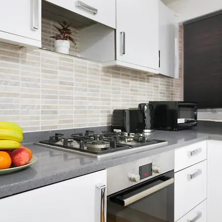Gasthof Studio9 - Next To Emirates Stadium - Budget With Shared Bathroom London