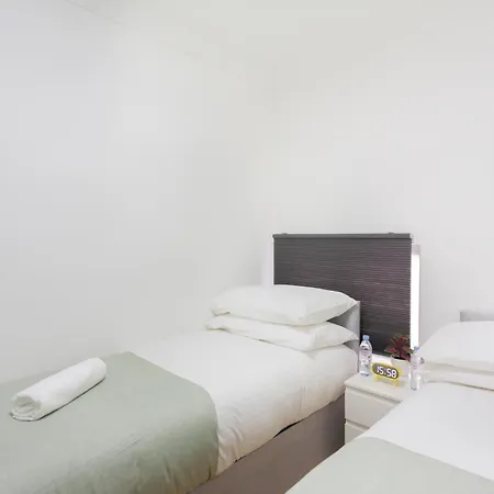 Studio9 - Next To Emirates Stadium - Budget With Shared Bathroom