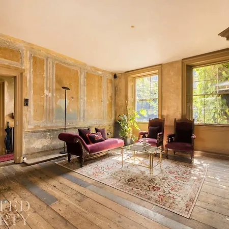 Ferienhaus Extraordinary Grade Ii-listed Early Georgian