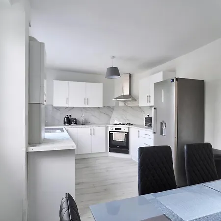 Air - Greenwich - O2 Arena And Free Parking London