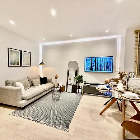 Apartment Superb Duplex In Hendon *