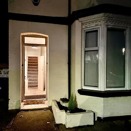 Superb Duplex In Hendon