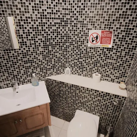 Homestay Spacious 4 Person Bedroom In Marylebone